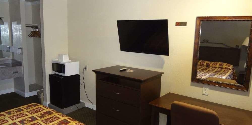 Gilroy Inn Luaran gambar