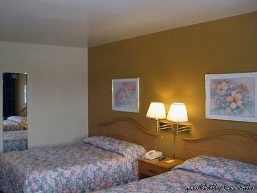 Gilroy Inn Luaran gambar