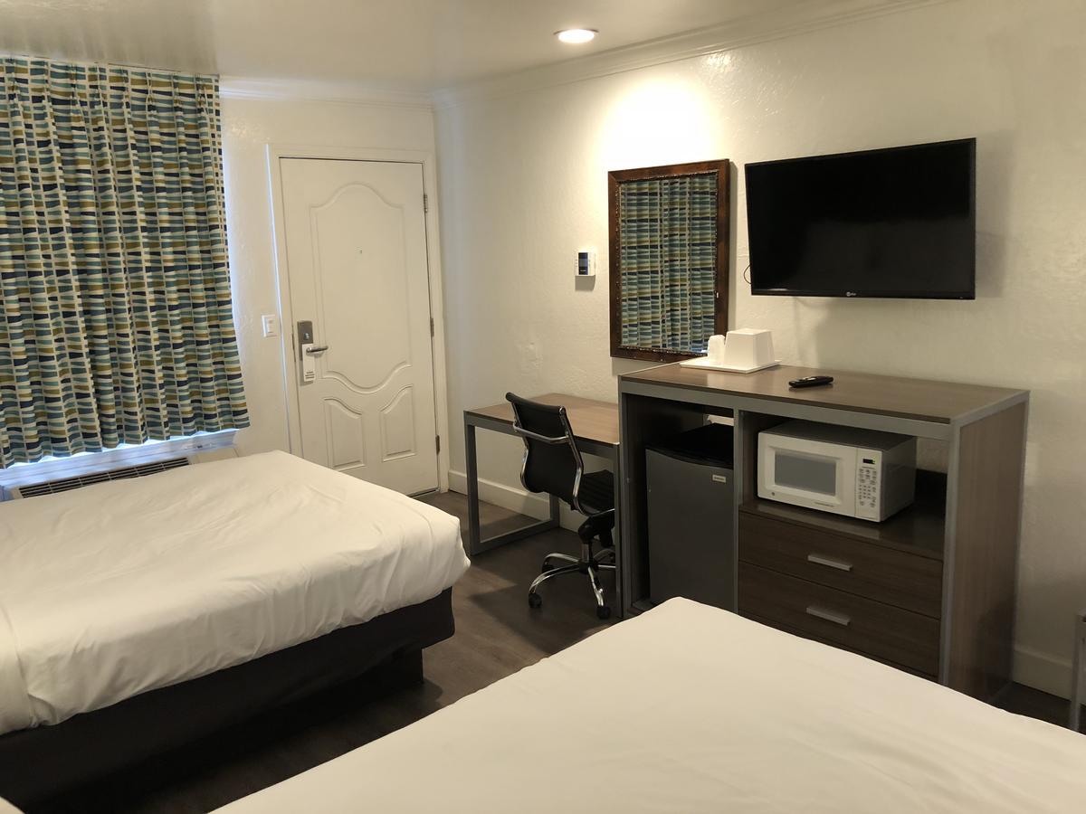 Gilroy Inn Luaran gambar
